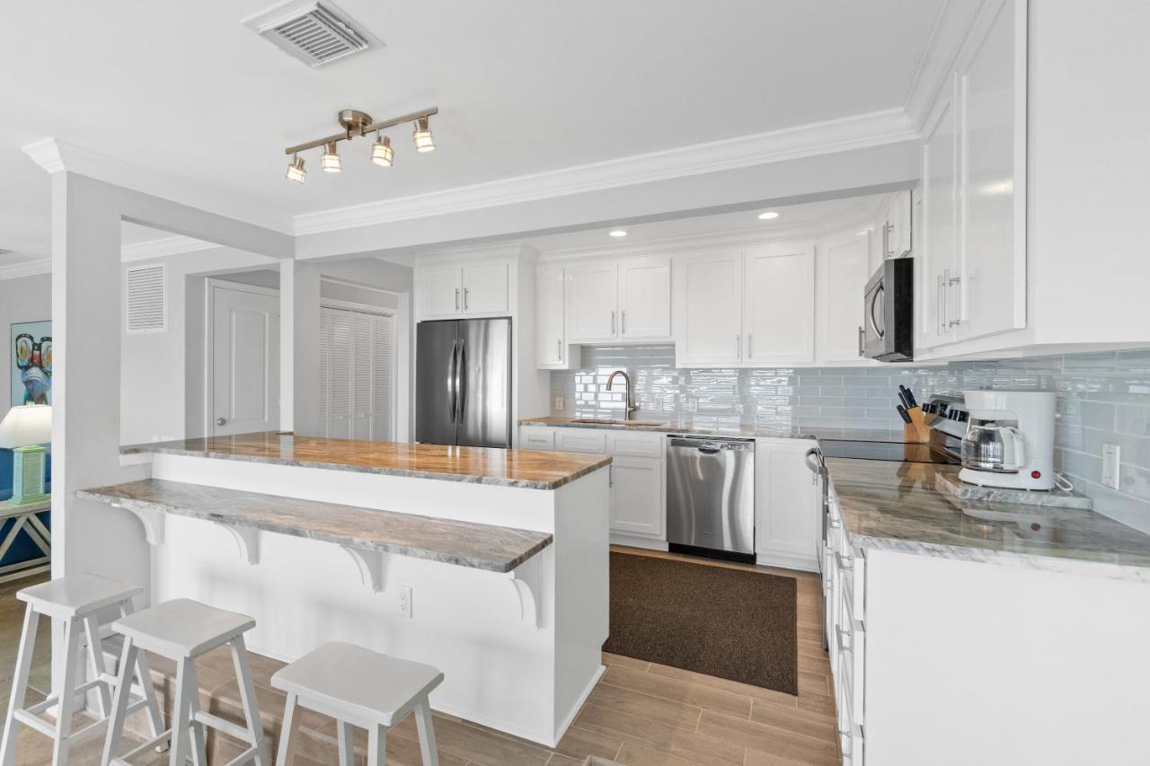 Harbur Arms - Pet Friendly Lägenhet Panama City Beach Exteriör bild